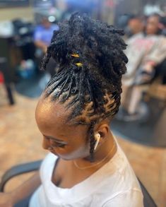 Women Locstyles (@womenlocstyles) posted on Instagram • Jun 6, 2022 at 7:35pm UTC Women With Locs, Sandy Hair, Short Hair Twist Styles, Dreads Styles For Women, Easy Updos For Medium Hair, Shreveport Louisiana, Lil Girl Hairstyles, Loc Hairstyles