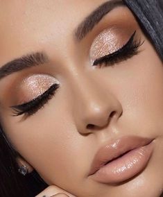 Clio Eyeliner, Makeup Bibir, Nude Lip Makeup, Make Up Diy, Makeup Cantik, Natural Summer Makeup, Make Up Gold, Wedding Hairstyles And Makeup, Mekap Mata