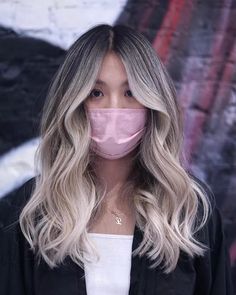 Hairstyles For Asian Women, Asian Hair Highlights, Balayage Asian Hair, Blonde Asian Hair, Asian Balayage, Bright Purple Hair, Asian Hairstyles, Hair Color Asian, Blonde Asian