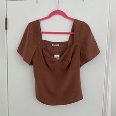 New With Tags! Abercrombie Top In Brown, Size M Flutter Sleeve Top, Abercrombie & Fitch, Twist Front, Flutter Sleeve, Abercrombie Fitch, Sleeve Top, Top Blouse, Cute Outfits, Blouses