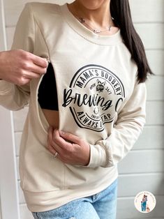 Breastfeeding Outfits, Baby Items Must Have, Gifts For New Mom, Mommy Clothes, Gifts For Pregnant Women, New Mom Gifts, Baby Life Hacks, Breastfeeding Clothes, Womens Sweatshirts