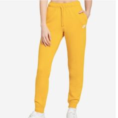 Nwt Plus Size Nike Sweatpants. It Has 2 Front Pockets And Cuffs At Hem. Style Is Standard Fit And Mid Rise. Inseam On Size 3x Approx 25.5" Gold Yellow Color, Plus Size Club, Nike Plus Size, Jogging Pants Black, Nike Yoga Pants, Nike Running Leggings, Black Athletic Pants, Nike Sweats, Yellow Pants