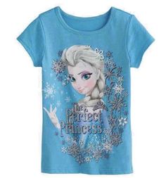 Disney Frozen ELSA Sparkly Snowflakes Light Blue T-Shirt Size: 6 Product Description: Disney Frozen "ELSA" Snowflake T-Shirt in Light Blue / Silver "The Perfect Princess" Product Details: Size: 6 Years Color: Light Blue / Silver sparkle snowflakes Material: 100% Cotton Gender: Girl's Graphics: The Perfect Princess Imported Condition: New with Tags Returns: Not Accepted. Please ask questions prior to purchasing. Shipping: Item gets shipped out within 2 Business Days. If the item needs to be shipp Frozen Outfits, Birthday Balloons Pictures, Disney Frozen Party, Snowflake Lights, Hoodie Drawing, Disney Frozen Elsa, Frozen Elsa, Disney Merchandise, Elsa Frozen