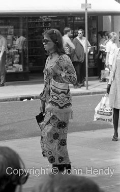 King’s Road 1970 – My Dad's Photos 60s Fashion Vintage, Father Photo, Period Costumes, Photo Archive, London Uk, Maxi Skirt, Art Photography, Formal Dresses Long, Vintage Fashion