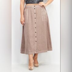 Nwt Universal Thread Universal Thread Women's Button-Front Utility Midi Skirt Brown Waist 14 Inches But Can Stretch To 16 Inches Fitted Brown Cotton Denim Skirt, Brown Solid Color Midi Skirt, Knee-length Brown Lined Skirt, Midi Skirt Brown, High-waist Brown Skirt With Button Closure, Brown Non-stretch Midi Skirt, Universal Thread, Women Skirts Midi, Want You