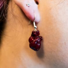 Handmade, anatomically correct heart earrings made from resin and polymer clay. They're made to resemble a red heart, straight out of the chest. These earrings are lightweight but durable. They're perfect for every day wear, or as a gift to doctors, nurses, the chronically ill, or simply lovers of the unusual.  Each set is handmade and has unique variations between them. Gifts For Witches, Anatomically Correct Heart, Witchy Gifts, Earrings Gothic, Unusual Necklace, Jennifer's Body, Bottle Necklace, Earrings Red, Crown Jewels