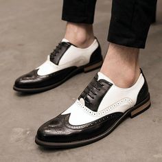 Men's Wedding Leather Oxfords | ZORKET Wedding Lace-up Shoes With Brogue Detailing And Round Toe, Elegant White Wingtip Lace-up Shoes, White Pointed Toe Oxfords For Business, White Pointed Toe Oxfords For Formal Occasions, Formal White Pointed Toe Oxfords, White Pointed Toe Lace-up Shoes For Formal Occasions, Wedding Lace-up Shoes With Brogue Detailing, White Brogue Oxford Shoes With Pointed Toe, White Dress Shoes With Brogue Detailing For Spring