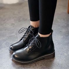 Hipster Girl, Oxford Shoes Outfit, Look Grunge, Estilo Indie, Hipster Girls, Boating Outfit, Hipster Outfits, Girl Needs, Hipster Fashion