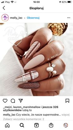 Winter Nail 2023, Almond Acrylic Nails Designs, Nail 2023, Brown Acrylic Nails, Airbrush Nails, Stylish Nails Designs, Sweater Nails, Fall Acrylic Nails