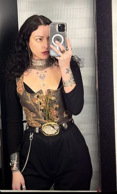 Hecate Outfit Aesthetic, Winter Witch Aesthetic Fashion, Got Inspired Outfits, Thick Body Outfits Winter, Dragon Core Outfits, Classy Alt Outfits, Flower Corset Outfit, Orville Peck Concert Outfit, Witch Style Aesthetic