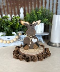 This cute moose shelf sitter is 10 inches tall. Mantel Bookshelf, Moose Decor, Craft Cart, Animal Cutouts, Animal Svg, Woodland Decor, Craft Classes, Woodland Animal, Crafts For Girls