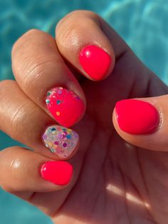 Watermelon Toenails, Matching Mani Pedi Ideas, Short Nails Color, Coral Summer Nails, Matching Mani Pedi, Gel Shellac Nails, Teacher Nails, Watermelon Sorbet, Sns Nails Colors