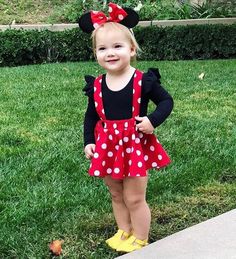 Loving all these Halloween costume photos from all of our customers. Minni Minnie Mouse Kostüm, Birthday Outfit Red, Minnie Mouse Birthday Outfit, Toddler Girl Halloween, Minnie Mouse Costume, Minnie Mouse Outfits, Minnie Mouse Girl, Minnie Mouse Birthday Party, Outfit Red