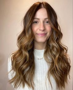 By @tinatoalabeauty at @blondies_co #warmbrunette #warmbalayage #brunettebalayagehair #brunettehaircolor #brownhairbalayage #brunettehair #brunette #utahhair #fallhair Warm Balayage, Warm Brunette, Brunette Balayage Hair, Brown Hair Balayage, February 1, Brunette Hair, Brunette Hair Color