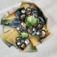 Nwot - Satin And Velvet Ribbon. 4" X 4" Elegant Yellow Brooches For Party, Elegant Yellow Party Brooch, Elegant Yellow Party Brooches, Elegant Green Rhinestone Brooches, Bubble Necklaces, Family Jewels, Earring Trends, White Gold Necklaces, Beaded Brooch