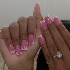 #shortnaildesigns #spring2024 #nailfashion #blackgirlnails #blackgirl #minimalist #nailtrends #nailart #viralpost #nailidea #nailinspo Easy Nails, French Tip Acrylic Nails, Short Square Acrylic Nails, Acrylic Nails Coffin Pink, Unique Acrylic Nails, Short Acrylic Nails Designs, Pink Acrylic Nails