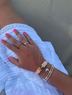 Preppy Ring, Preppy Necklaces, Preppy Accessories, Gold Bracelets Stacked, Preppy Bracelets, Preppy Jewelry, Shopify Dropshipping, Wrist Jewelry, Jewelry Accessories Ideas