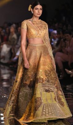 Lehenga Saree Design, Casual Indian Fashion, Bridal Dress Fashion, Kurti Designs Party Wear