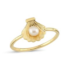 DIAGEN DIAMOND - 14K SOLID GOLD PEARL RING 👉 ALL EYES ON YOU! 💎 Elevate everyday elegance with our 14k real gold ring - a symbol of love and sophistication.  💎 This delicate, non tarnish ring adorned with a seashell motif and a precious pearl within is more than just jewelry; it's a statement of style.  💎 Whether it is a gift for her, a simple promise ring or engagement ring, or a personal treat, its minimalist design, stackable versatility, and intricate craftsmanship make it the perfect ac Charming Woman, Nature Wedding Ring, Seashell Ring, Promise Rings Simple, Handmade Gold Ring, Pearl Engagement Ring, Gold Pearl Ring, Wedding Jewellery Collection, Ring Minimalist