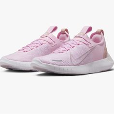 Brand New Without A Box Nike Running Shoes With Textured Sole And Round Toe, Nike Running Shoes With Textured Sole, Spring Nike Running Shoes With Branded Insole, Nike Pink, Road Running, Shoes Color, Shoes Nike, Nike Free, A Box