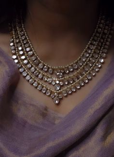 Classy Jewelry Necklaces, Long Polki Necklace, Beads Necklace Indian Gold, Indian Jewelry Aesthetic, Classy Indian Wedding, Diamond Necklace Set Indian, Bridal Necklace Indian, Indian Gold Jewellery, Layering Diamond Necklaces