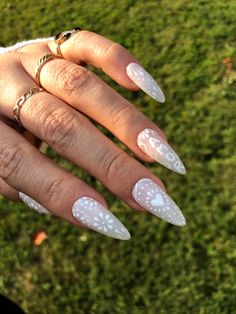 Mexican Wedding Nails, Acrylic Nails Mexican, Mexican Inspired Nails Mexico, Spanish Tile Nails, Nails Mexican, Aesthetic Spring Nails, Bday Nails