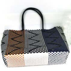 Brand Name: HIGHREALShape: Casual ToteHandbags Type: TotesTypes of bags: Top-Handle BagsMain Material: PCClosure Type: OPENHardness: SOFTExterior: Silt PocketStyle: FashionModel Number: J276Lining Material: PolyesterOccasion: VersatileGender: WOMENPattern Type: SolidInterior: Interior Key Chain HolderInterior: Interior CompartmentInterior: Interior Zipper PocketInterior: Interior Slot PocketInterior: Cell Phone PocketItem Type: HandbagsSize: W38*H33*T12 CM Woven Beach Bags, Gem Nails, Bag Summer, Bags Handmade, Straw Bags, Travel Shopping, Holographic Nails, Women Travel, 2018 Fashion