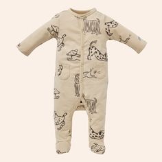 Made in silky-smooth soft organic cotton with spandex, this footed sleeper is the perfect base item for your littlest one. It features easy to close metal snaps, pockets for holding a pacifier or other small item, and a YD embroidered logo. Baby Layette Set, Baby Rhino, Maternity Pajamas, Long Sleeve Kimono, Baby Layette, Bamboo Pajamas, Newborn Girl Outfits, Layette Set, Casual Design