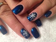 Fingernail Colors, Girly Cowgirl, Christmas Nail Designs Acrylic, Future Nails, Snowflake Nail, Navy Nails, Snowflake Nail Art, Dip Nail, Nail Art Pictures