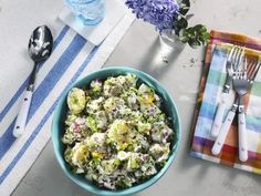 Sour Cream and Chive Potato Salad