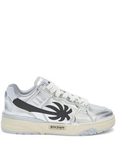 silver-tone panelled design metallic finish appliqué logo embossed logo to the side embossed logo to the rear logo-embossed tongue perforated toebox round toe front lace-up fastening branded insole rubber sole Metallic Sneakers With Perforated Toe Box, Casual White Sneakers With Foil Embossed Logo, Modern High-top Sneakers With Logo-print Tongue, Casual Metallic Sneakers With Perforated Toe Box, Silver Low-top Sneakers With Metallic Logo, Sporty Metallic Lace-up Sneakers, Metallic Lace-up Sporty Sneakers, Metallic Low-top Sneakers With Perforated Toe Box, Silver Sneakers With Metallic Logo For Streetwear