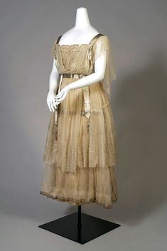 Fashionable Gowns, Fashion Eras, Flapper Dresses, Kent State University, Kent State, Historic Fashion, Star Wars Fashion