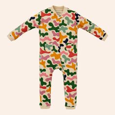 Our basic sleeper is one of our favorite pieces for a reason. The Davis sleeper is a one-and-done outfit that is perfect for naptime and playtime alike. Our whimsical and modern prints are made in organic cotton that has a bit of stretch that your little one is sure to love. A zipper down the front makes dressing and diaper changes a breeze. 95% Organic Cotton / 5% Spandex Casual Design, Smart Design, For A Reason, Nap Time, Sustainable Fabrics, Modern Prints, Product Label, Easy Wear, Xmas Gifts