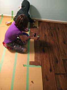 How to Paint a Subfloor to Look Like Wide Plank Wood | Sub Urban Rustic Stained Plywood Floors, Plywood Flooring Diy, Fake Wood Flooring, Painted Plywood Floors, Plywood Floors, Faux Wood Flooring, Plywood Subfloor, Faux Painting Techniques, Painted Plywood