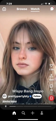 Light Bangs With Medium Hair, Bangs For Middle Part, Fringe On Round Face, Fringe Hairstyles Big Forehead, Medium Length Hair With Bangs 2023, Double Fringe Hair, Bang For Oval Face, Curtain Bangs Short Forehead, Curtain Bangs For Short Forehead