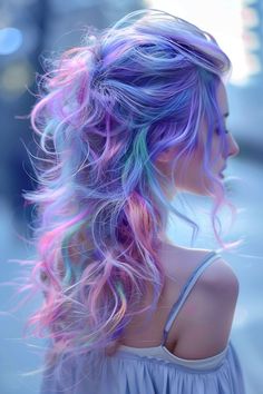 Crazy Colored Hair, Hear Ideas, Iridescent Hair, Harajuku Hair, Stylish Hair Colors, Holographic Hair, Mermaid Hair Color, World Hair, Vivid Hair Color