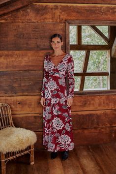 Shop the Burgundy Pineapple Inspiration V Neck Maxi Dress at FARM Rio. Get 15% off your 1st purchase and check out new arrivals! Breezy Weather, Pineapple Dress, V Neck Maxi Dress, Am To Pm, Plunging Neck, Swimwear Dress, Open Doors, Maxi Knit Dress, Midi Maxi Dress