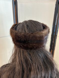 Vintage Brown Mink Fur Head Band Formed Hat 22"  This fantastic mahogany toned fur headband measures 22" around the inside of the band. It is a stiff headband formed onto a heavy cardboard or plastic frame that cannot be seen. It is in perfect condition and ready for wear.  This is pre-owned, vintage item. Signs of age and/or use are to be expected.  I've attempted to show the condition as accurately as I can. If you have any questions or would like more photos or specific details, please message me. By purchasing a pre-loved item, you are preserving memories and reducing landfill waste. Adjustable Brown Hat With Structured Crown, Adjustable Brown Headband Headpiece, Vintage Fur Felt Hat With Curved Brim, Adjustable Brown Headband, Fitted Vintage Fur Felt Cloche Hat, Vintage Fur Hat, Vintage Brown Fur Felt Hat, Brown Vintage Fur Coat With Faux Fur Trim, Landfill Waste