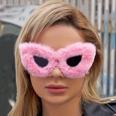 Make A Statement With These Fabulous Faux Fur Pink Sunglasses. Don’t Forget To Check Out My Other Items Bundle & Save!! Thank You For Viewing!! Fur Sunglasses, Winter Sunglasses, Cat Eye Sunglasses Women, Cateye Sunglasses, Sunglasses Women Fashion, Pink Sunglasses, Cat Eyes, Fluffy Cat, Cat Eye Frames