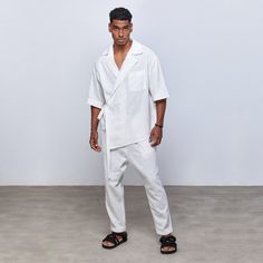 White %100 Linen Set - Limited Edition 🌿 ️ 🌾 Shirt: %100 Organic Deluxe Linen, Oversize fit, Double breasted, Asymmetrical front cut, Side tie fastening, Notched lapel, Chest pocket Pant: %100 Linen, Dropped-crotch, Tapered leg, Elastic Waisband, Front tie fastening, Two rear patch pockets, Two side pockets, Double Fold Hem +Care Instructions Dry cleaning is recommended. Model is wearing size Medium. Height: 1.88m. Chest: 96 cm. Waist: 75 cm. Hips: 95 cm. Available in Men Sizes: S-M-L-XL-XXL C Linen Outfits For Men, White Linen Outfit, Linen Outfits, Japanese Traditional Clothing, Uniform Style, Minimalist Outfits, Linen Kimono, Male Kimono, Mode Kimono