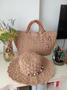 50x30 ebat kağıt ip, astarlı, şapkalı plaj çantası Beige Casual Crochet Bag As Gift, Brown Summer Shoulder Bag Fashion Accessory, Summer Rectangular Crochet Bag, Casual Handmade Bag With Adjustable Strap, Casual Handmade Bags With Adjustable Strap, Casual Handmade Adjustable Shoulder Bag, Casual Adjustable Handmade Shoulder Bag, Casual Natural Crochet Bag As Gift, Trendy Handheld Crochet Bag As Gift