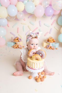 Donut Cake Smash, Half Birthday Party, Half Birthday Cakes, 2nd Birthday Photos, Baby First Birthday Themes, Sunshine Photography, Cake Smash Theme, Donut Themed Birthday Party, Baby Birthday Photoshoot