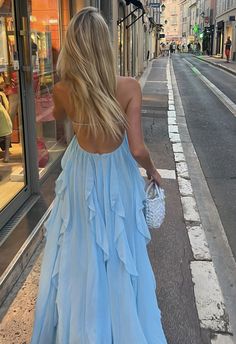 Cold Fashion, A Beautiful Life, Looks Chic, Beautiful Life, Event Dresses, Fancy Dresses, Dream Dress, Guest Dresses