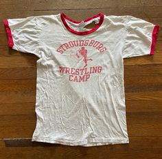 Vintage Wrestling Shirts, Vintage Gym Shirt, Vintage Athletic Wear, 90s Culture, Fall Moodboard, Vintage Wrestling, Philanthropy Shirts, 90s Sportswear, Wrestling Shirts