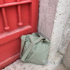 Tote Bag / Shopping Bag | Soft Green Gingham Tote Bag | Linen Bag | Natural Grocery Bag | Eco friendly bag | Handmade Totes | Gift for Her by Sumicorndesign on Etsy Eco Friendly Bags Handmade, Gingham Tote Bag, Green Gingham, Eco Friendly Bags, Handmade Tote, For Her, Linen Bag, Bag Handmade, Grocery Bag