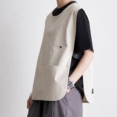 Japanese Style Lightweight Work Vest Apron Waterproof and Versatile-Beige – TOUKOKU Work Vest, Japanese Apron, Restaurant Uniforms, Japanese Sewing Patterns, Outfit Streetwear, Shirt Design Inspiration, Style Japonais, Apron Designs, Japanese Men