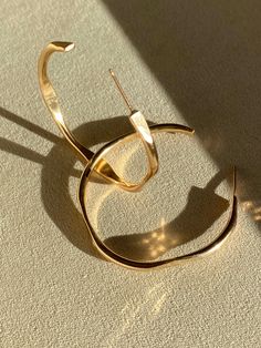 Lume Hoops Modern Twist Small Hoop Jewelry Gift, Modern Twist Small Hoop Earrings For Gift, Modern Twist Small Hoop Earrings As Gift, Elegant Hammered Open Circle Jewelry, Modern Twist Hoop Jewelry For Everyday, Modern 14k Gold Filled Hoop Jewelry, Chic 14k Gold Filled Hoop Jewelry, Hammered Gold-plated Hoop Jewelry, Hammered Gold Plated Hoop Jewelry