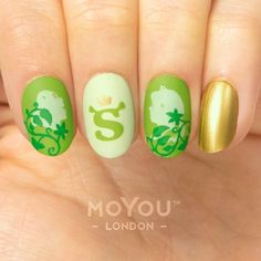 Shrek Themed Nails, Shrek Inspired Nails, Shrek Nails Designs, Shrek Nail Art, Shrek Party, Stamping Nail Polish, Disney Acrylic Nails, Nail Stamping Plates