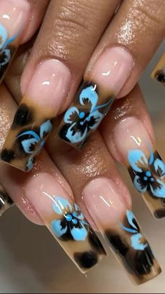 Hibiscus Flower Nails 2000s, Nails Acrylic Designs Blue, Long Acrylic Nails Blue, Business Nails Classy, Early 2000s Nail Designs, Oldies Nails, Early 2000 Nails, 2000s Nails, Insta Nails