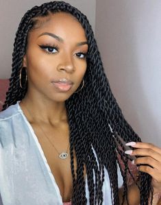 Human Hair Hairstyles Black Women, Marley Twist Hairstyles Medium, Senagele Twist, Large Senegalese Twists, Dr Vacation, Medium Twist Braids, French Twist Braids, Rope Twist Braids